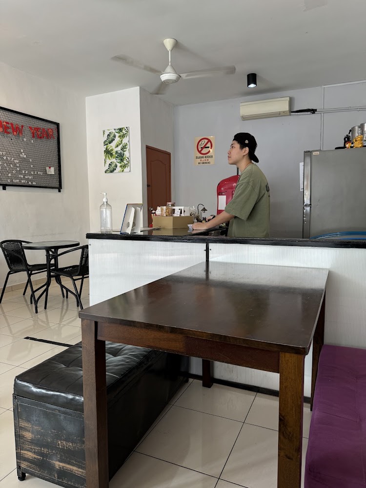 Ice Factory Cafe