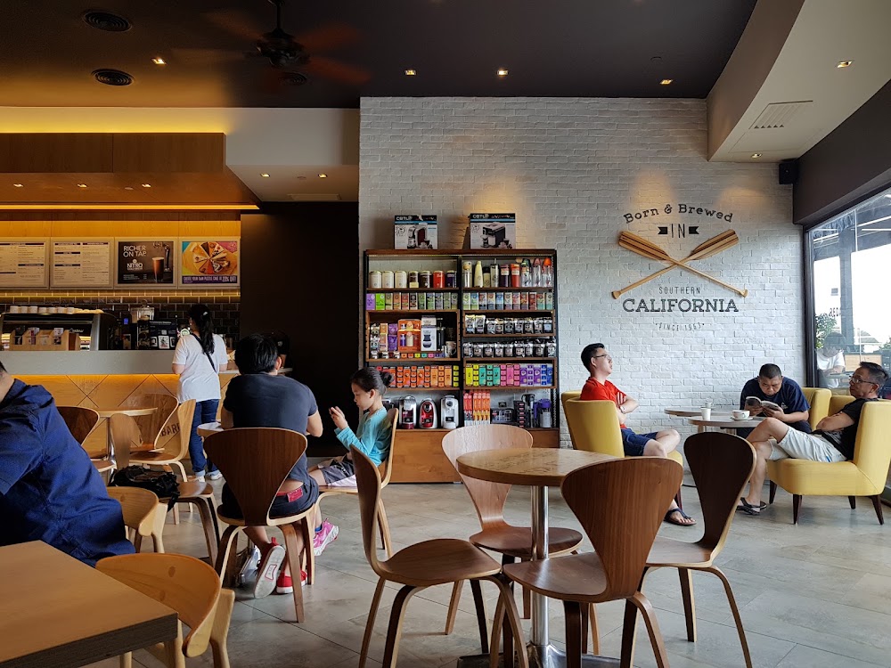 The Coffee Bean & Tea Leaf (Aeon Kinta City)